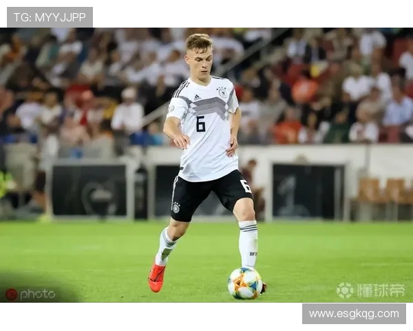 德甲“铁人”称号球员效力于哪支球队？